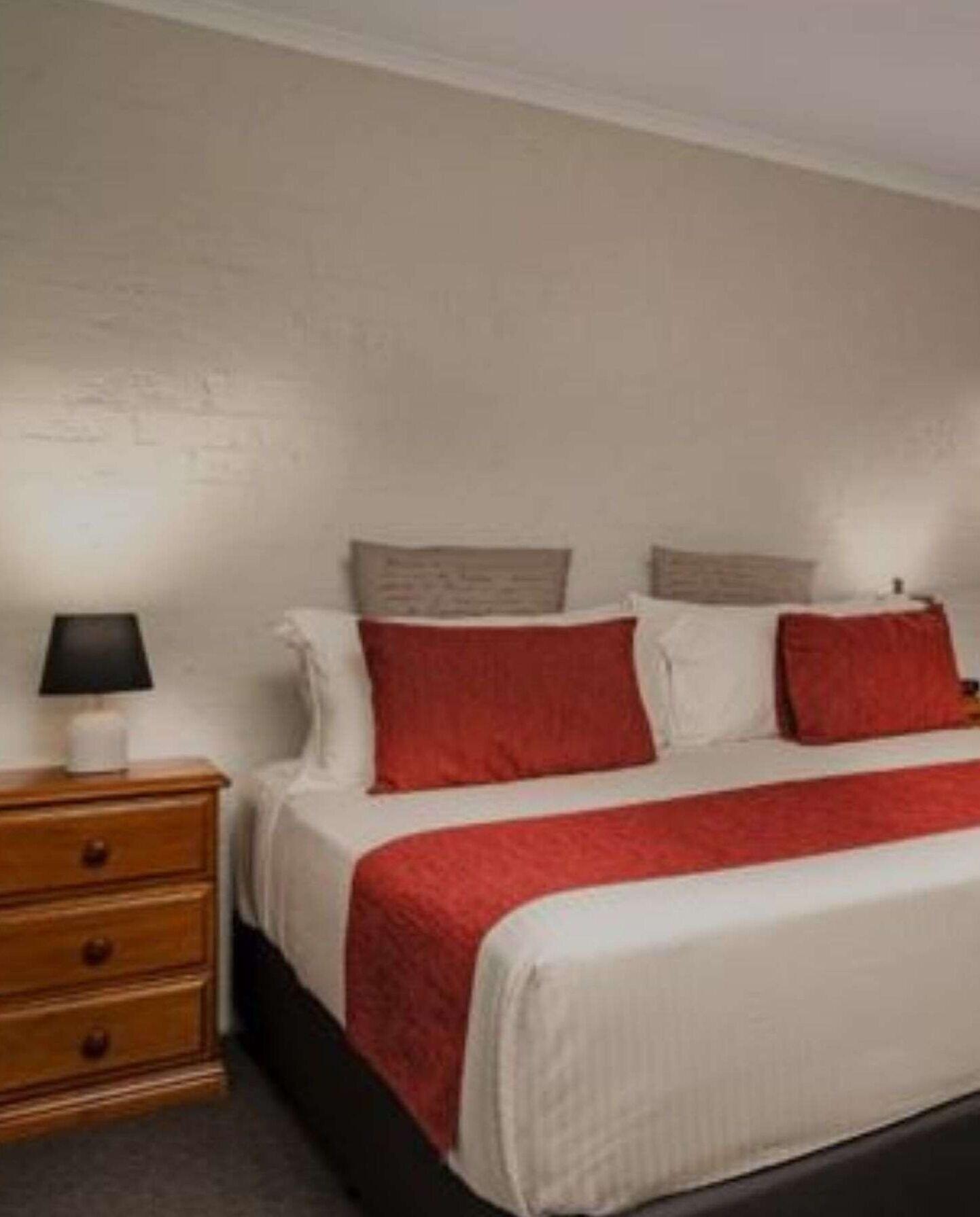 دوبو Blue Diamond Motor Inn المظهر الخارجي الصورة