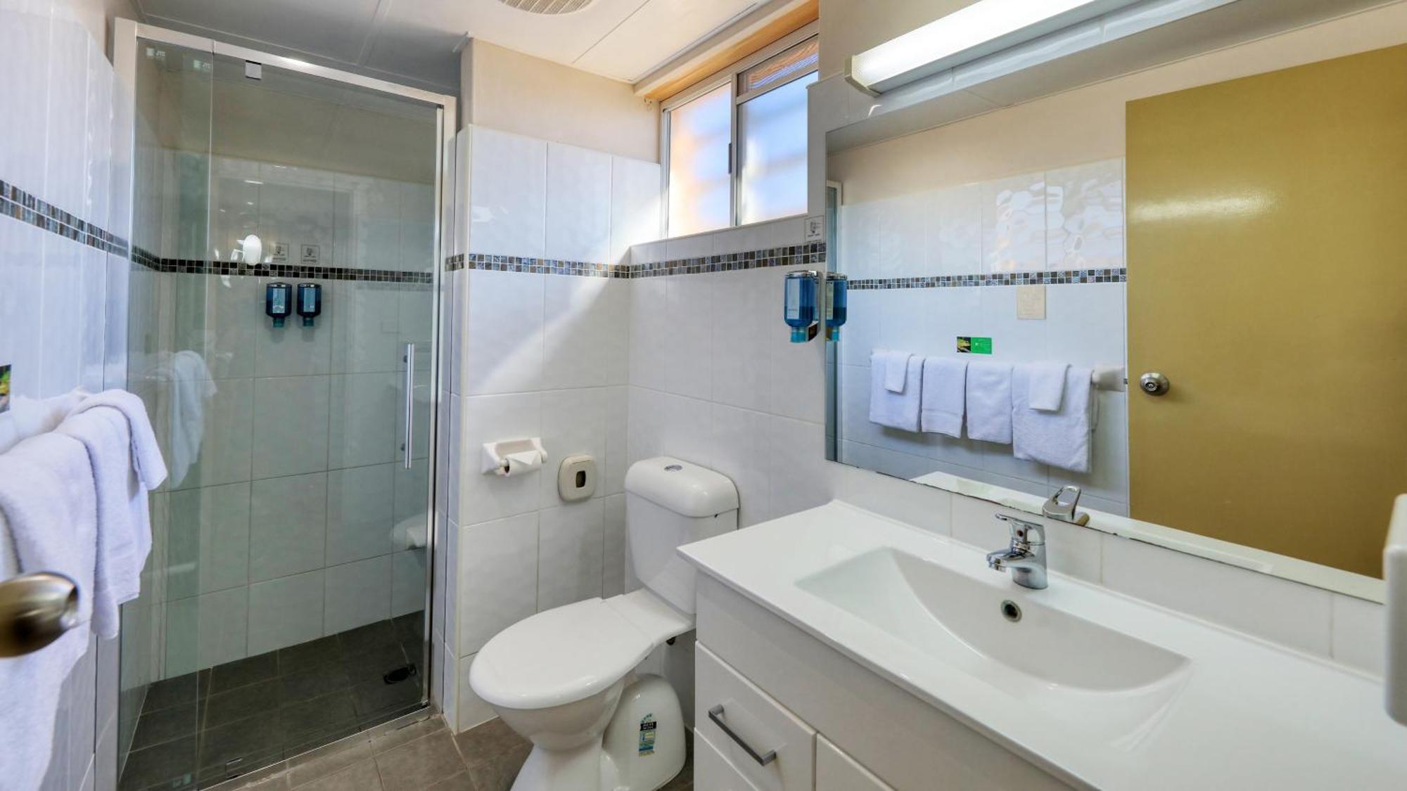 دوبو Blue Diamond Motor Inn المظهر الخارجي الصورة